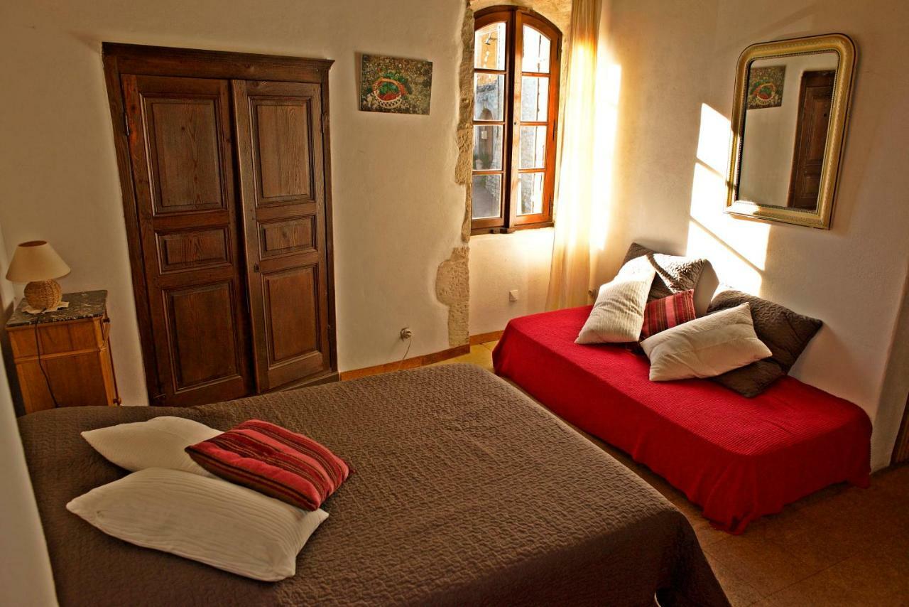 Maison De Dame Tartine Issirac Екстер'єр фото