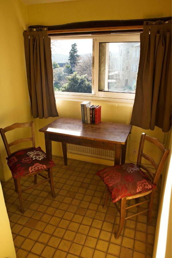 Maison De Dame Tartine Issirac Екстер'єр фото